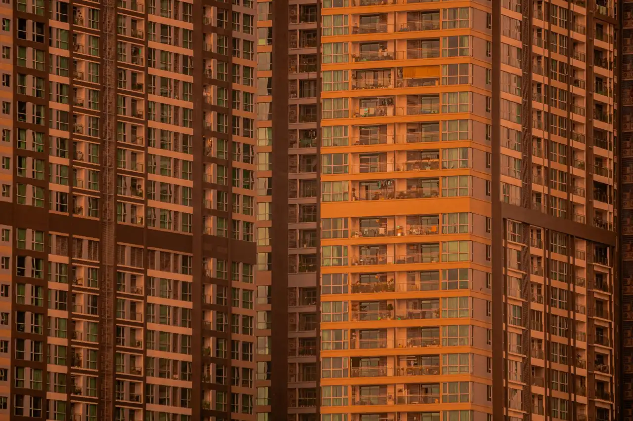 重庆企业新媒体代运营怎么做？本地化内容策划与推广策略分析